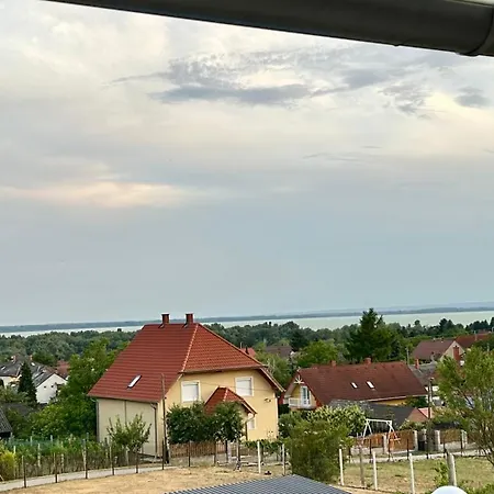 Apartamento Nosztalgia Balaton Vonyarcvashegy