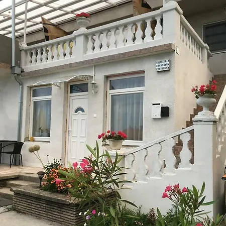 Nosztalgia Balaton Apartmanhaz Lägenhet Vonyarcvashegy
