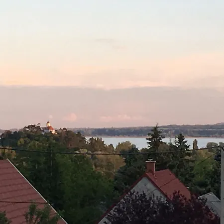 Lägenhet Nosztalgia Balaton Apartmanhaz Vonyarcvashegy