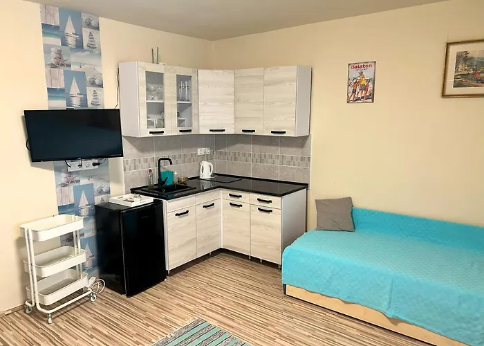 Nosztalgia Balaton Apartmanhaz